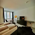 Talgarten Studio 2